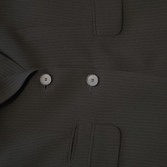 Jones New York Black Pinstripe Blazer And Pants Women's Size 10 EUC - Picture 12 of 14